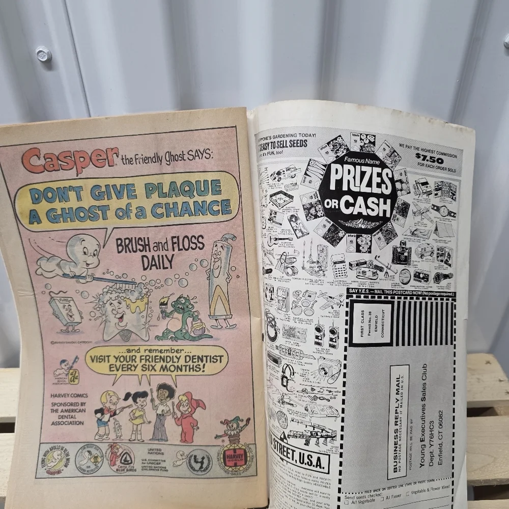 Richie Rich Bank Books Comic - Vintage Cover